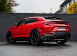 Lamborghini Urus Performante thumbnail