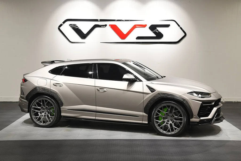 Lamborghini Urus for sale — main photo