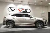 Lamborghini Urus thumbnail