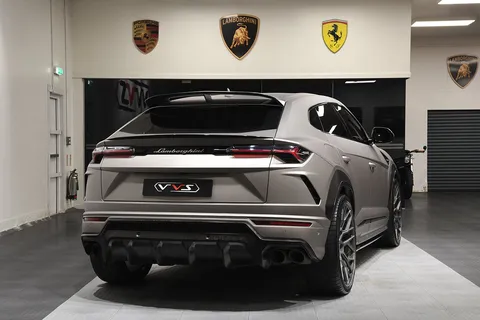 Lamborghini Urus 5