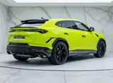Lamborghini Urus thumbnail
