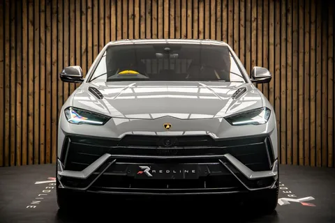 Lamborghini Urus — photo 5 of 49