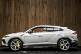 Lamborghini Urus thumbnail