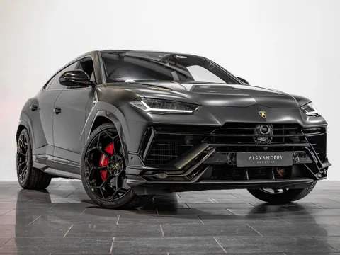 Lamborghini Urus Performante 3