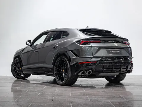 Lamborghini Urus S — photo 3 of 11