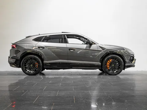 Lamborghini Urus SE — photo 4 of 11