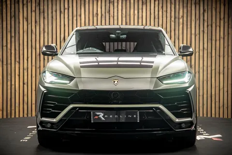 Lamborghini Urus — photo 5 of 49