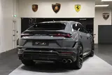 Lamborghini Urus Performante thumbnail