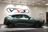 Lamborghini Urus Performante thumbnail