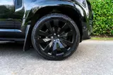 Land Rover Defender 110 X-Dynamic HSE thumbnail