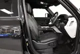 Land Rover Defender 110 D350 MHEV X-Dynamic HSE thumbnail