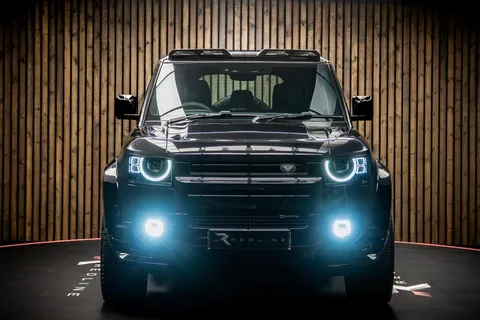 Land Rover Defender 110 D300 X-Dynamic SE 5