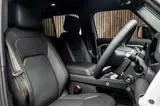 Land Rover Defender 110 D350 X-Dynamic HSE thumbnail