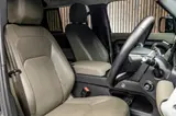 Land Rover Defender 110 P400e XS Edition thumbnail