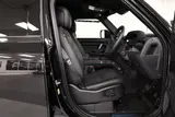Land Rover Defender 110 D300 MHEV X-Dynamic HSE thumbnail