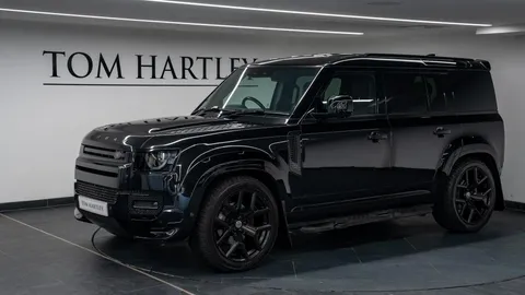 Land Rover Defender 110 Hard Top D250 HSE Urban — photo 5 of 24