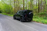 Land Rover Defender 110 Hard Top SE thumbnail