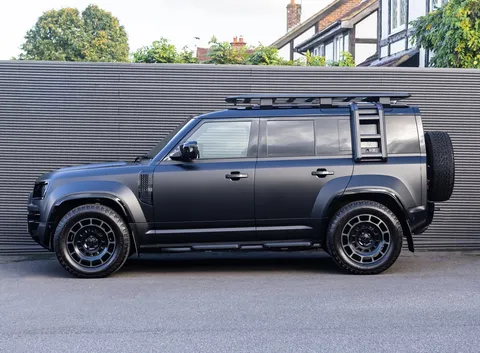 Land Rover Defender 110 OCTA Black — photo 3 of 50