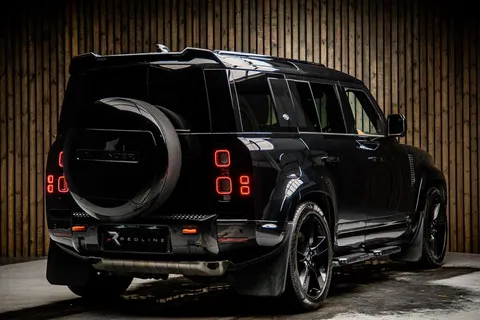 Land Rover Defender 110 P400 X — photo 4 of 46