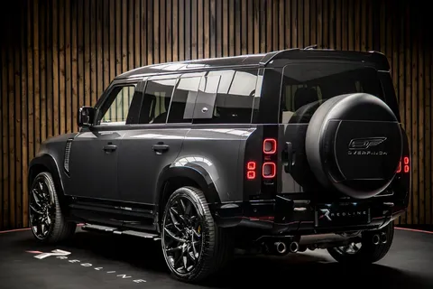 Land Rover Defender 110 P525 V8 — photo 3 of 48