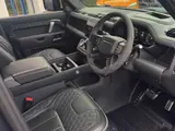 Land Rover Defender 110 V8 thumbnail