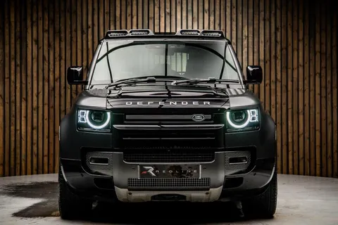 Land Rover Defender 110 V8 Carpathian Edition — photo 5 of 45