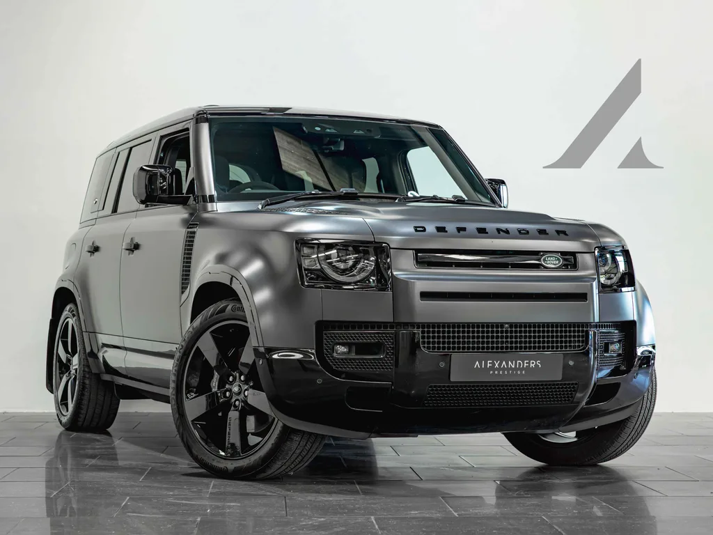 Land Rover Defender 110 V8 P525 for sale — main photo