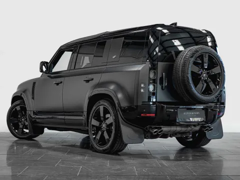 Land Rover Defender 110 V8 P525 — photo 3 of 16