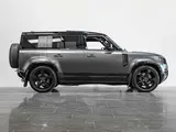 Land Rover Defender 110 V8 P525 thumbnail