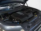 Land Rover Defender 110 V8 P525 thumbnail