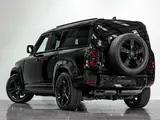 Land Rover Defender 110 X-Dynamic HSE D250 thumbnail