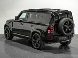 Land Rover Defender 110 X-Dynamic HSE D250 thumbnail