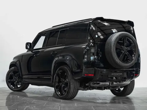 Land Rover Defender 110 X-Dynamic HSE Hard Top D350 (3 Seat) 3
