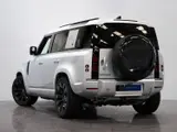 Land Rover Defender 110 XS Edition D250 thumbnail