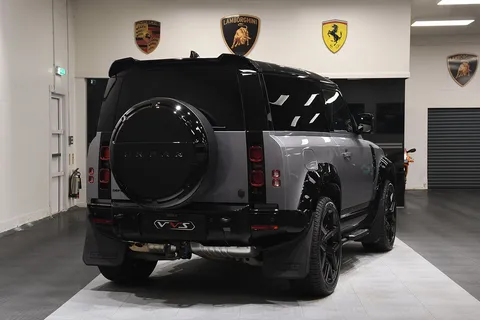 Land Rover Defender 90 X-Dynamic HSE 5