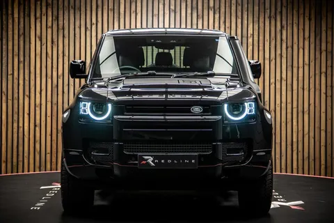 Land Rover Defender 90 D250 X-Dynamic HSE — photo 5 of 46