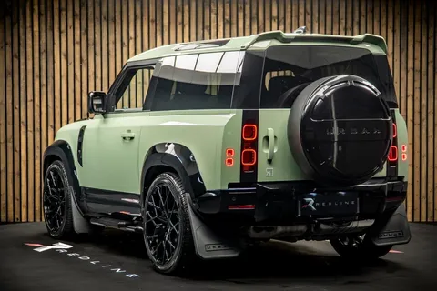 Land Rover Defender 90 D300 75th Limited Edition — photo 3 of 42