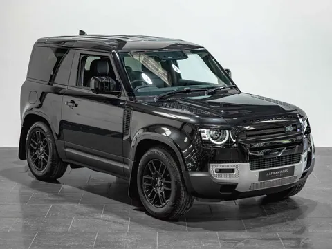 Land Rover Defender 90 SE Hard Top D250 5