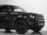 Land Rover Defender 90 V8 thumbnail