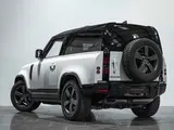 Land Rover Defender 90 X-Dynamic HSE D300 thumbnail