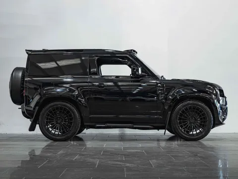 Land Rover Defender 90 X-Dynamic SE D250 URBAN Widetrack — photo 3 of 14