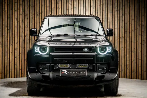 Land Rover Defender 90 X-Dynamic SE — photo 5 of 43