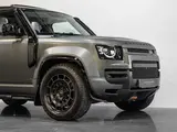 Land Rover Defender OCTA Edition One thumbnail