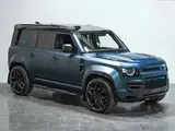 Land Rover Defender Octa thumbnail