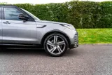 Land Rover Discovery R-Dynamic HSE MHEV thumbnail