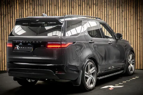 Land Rover Discovery D300 Dynamic HSE — photo 4 of 47