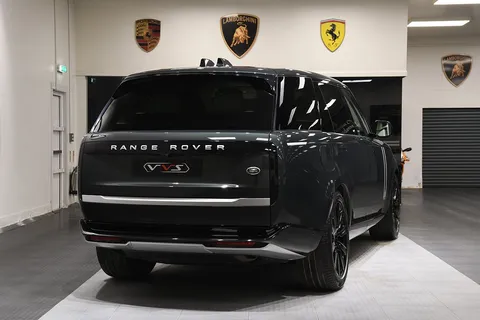 Land Rover Range Rover P400 MHEV Autobiography LWB — photo 5 of 50