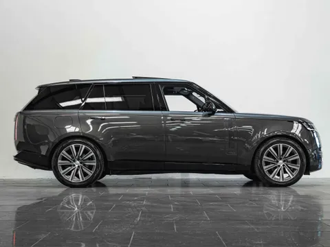 Land Rover Range Rover Autobiography D350 (LWB, 7 Seat) — photo 3 of 11