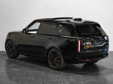 Land Rover Range Rover Autobiography P440e — photo 2 of 9