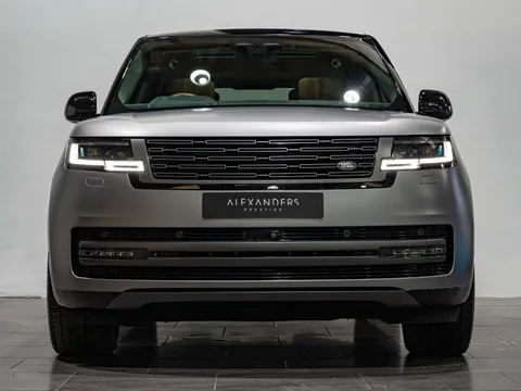 Land Rover Range Rover Autobiography P550e — photo 5 of 14